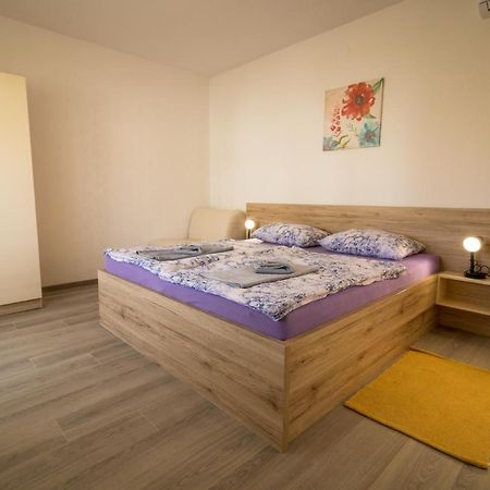 Apartmani Tonkica Супетарска Драга Екстериор снимка